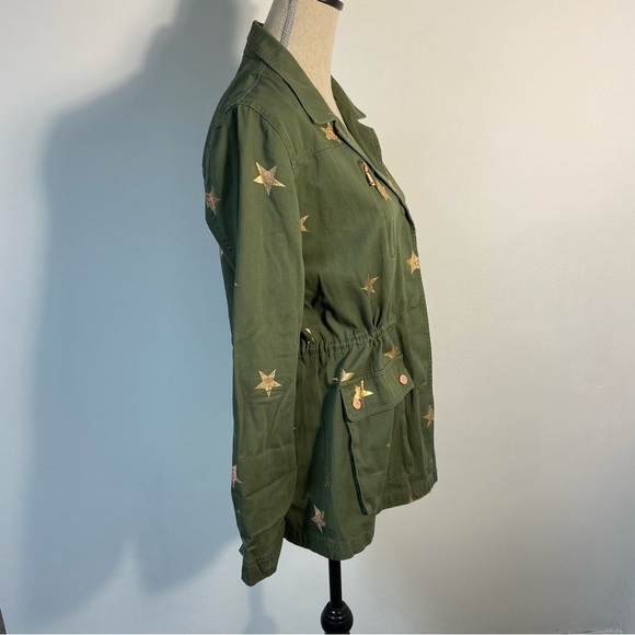 Romeo & Juliet Couture Green Utility Jacket with Gold Stars - Picture 4 of 12